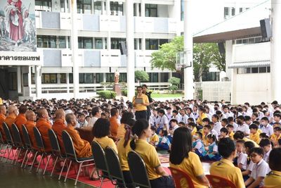 โรงเรียนปรีชานุศาสน์